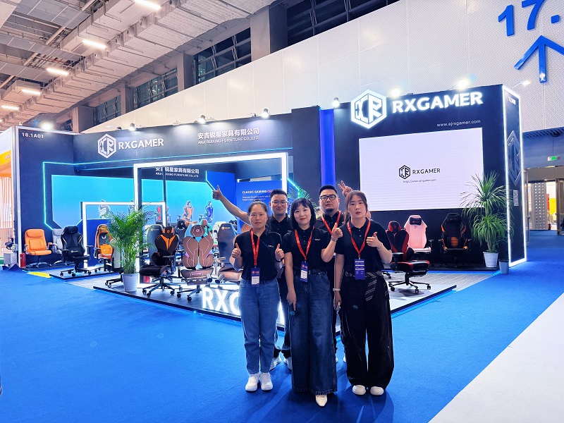 Anji Ruixing Furniture Co., Ltd. stellt erfolgreich auf der 57. China International Furniture Fair (Guangzhou) aus